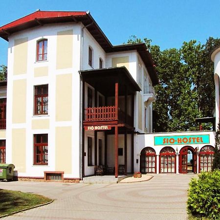 Sio Hostel Шиофок Экстерьер фото