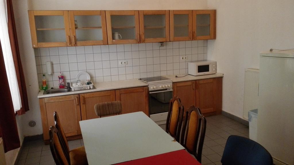 Sio Hostel Шиофок Экстерьер фото