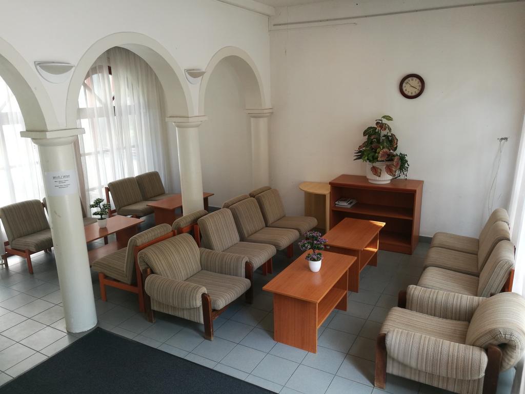 Sio Hostel Шиофок Экстерьер фото